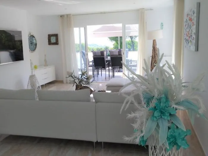 Maison Vue Mer Avec Piscine Et Jardin Verdoyant A Platja D'Aro Calonge  Calonge (Catalonia)